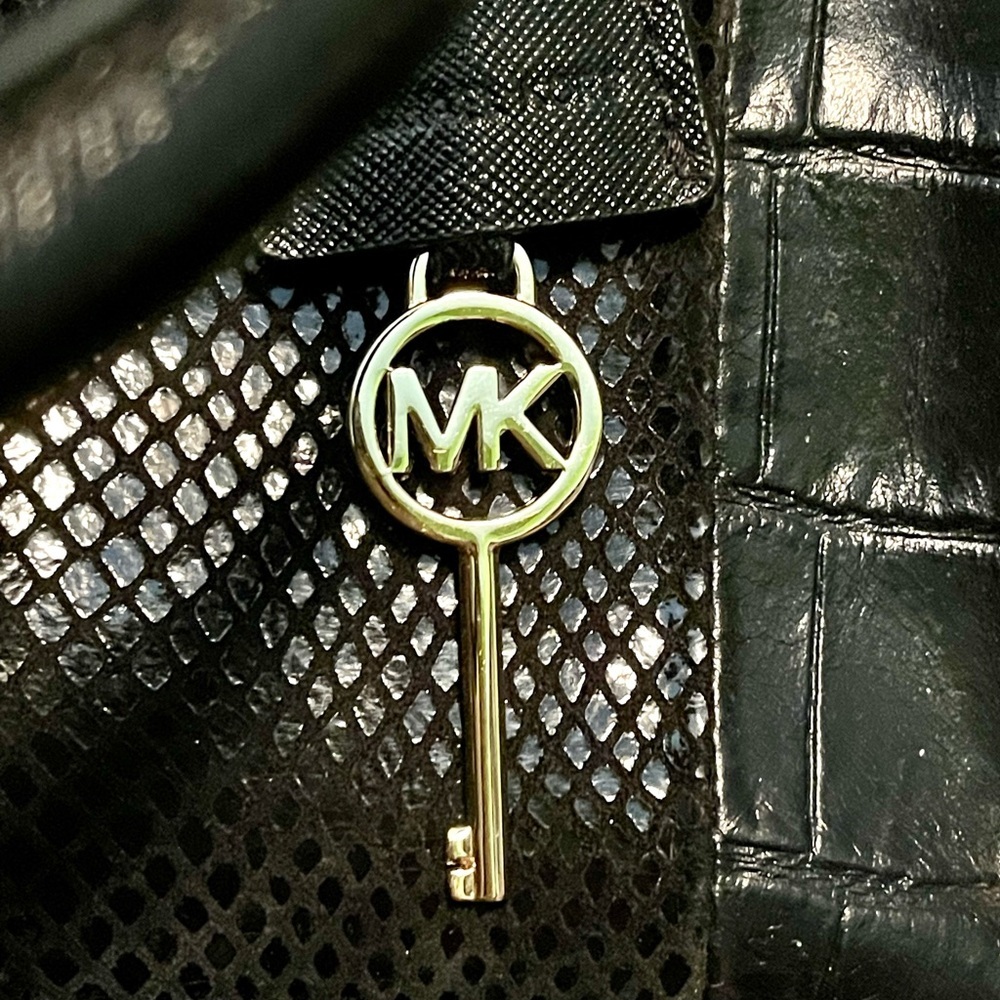 ❣️$398 ❣️ Michael Kors Black Calf Hair Croc Leather Shoulder Bag Purse - Picture 4 of 15